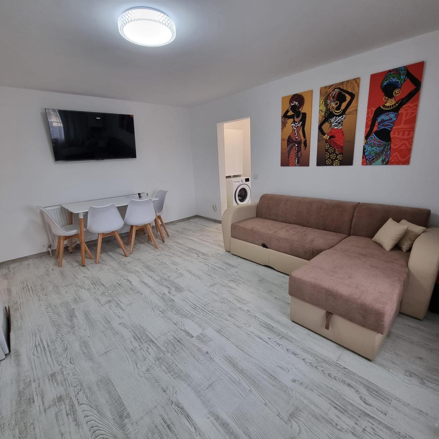 Lovely 2 Bedrooms Flat Cornelia- Central Corabia Buitenkant foto